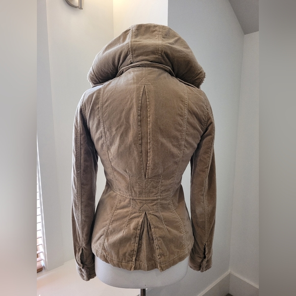 Velvet faux shearling hooded jacket - Picture 3 of 7